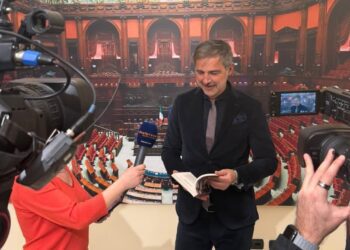 Beppe Convertini - Il Paese delle Tradizioni ph Press