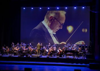 Foto-concerto-morricone-teatro-arcimboldi-12-aprile-2022-prandoni-355 copia