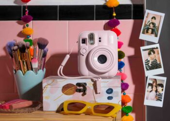 Instax mini 13 stills ph Press