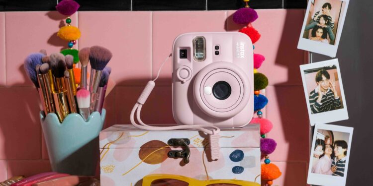 Instax mini 13 stills ph Press