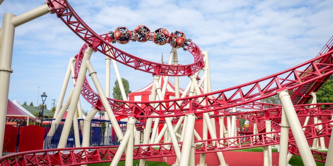 Leolandia coaster Reveяsum ph press