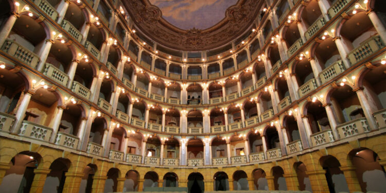 Pavia_Teatro-Fraschini-1024x704 ph website
